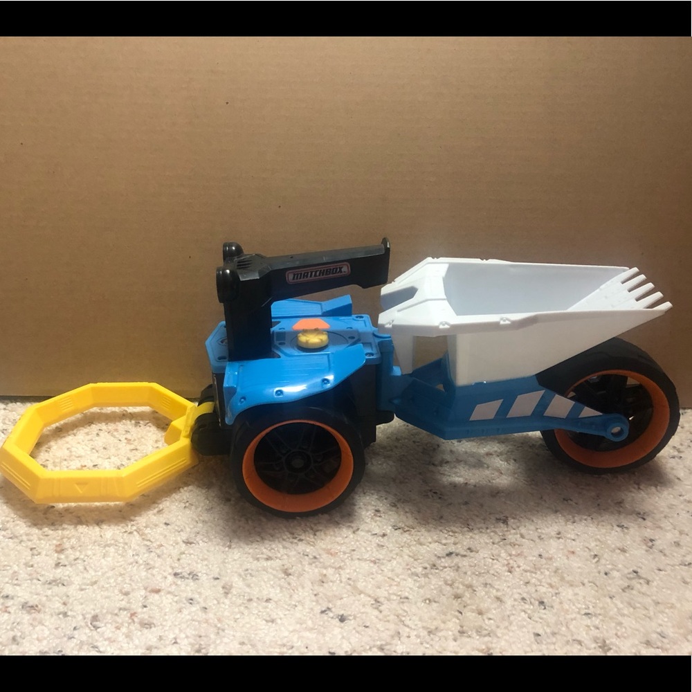 Matchbox Treasure Truck (Metal Detector)